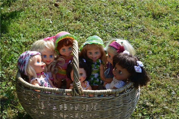 Фэйсинки и Майя на даче — Куклы Galoob Baby Face (Фейсинки): винтаж 90 (фото 2)