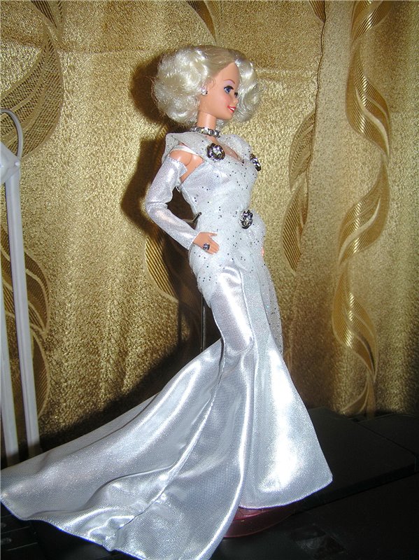 Моя Барби 90-х "Barbie Silver Screen" и ее небольшая история