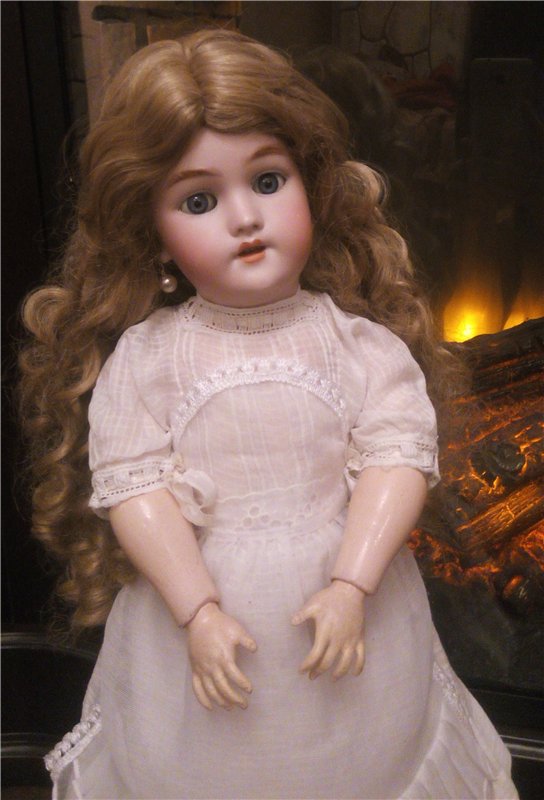 Я верю, что счастье сильнее смерти... Немного о куклах Генриха Хандверка