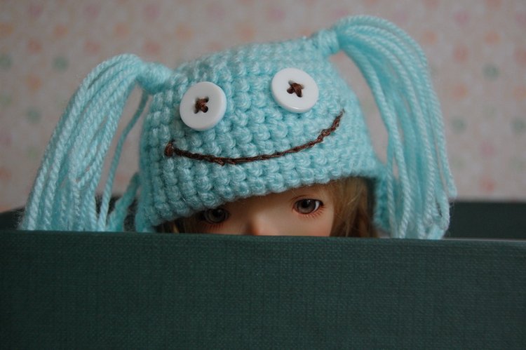 Малыши в смешных шапочках (фото 2)