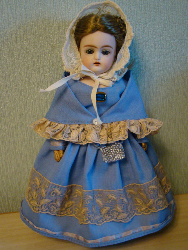 Антикварная карманная кукла Bähr & Pröschild на французском модном теле