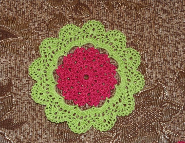 Коллекция вязаных салфеток или как же я люблю вязать. Часть 2 (фото 4)