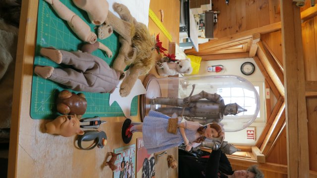 Впервые за 40 лет. День открытых дверей на кукольной фабрике R John Wright. Часть первая: Место, где рождаются куклы и