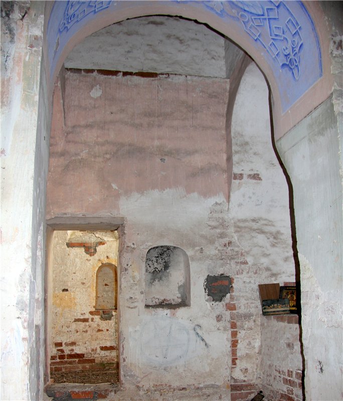 Иваниши. Храм Успения Пресвятой Богородицы