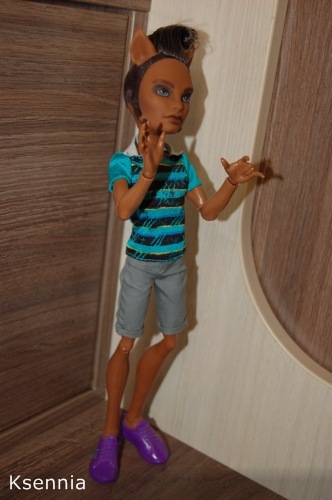 Монстры? Что вы, что вы!...часть 5, pinioned