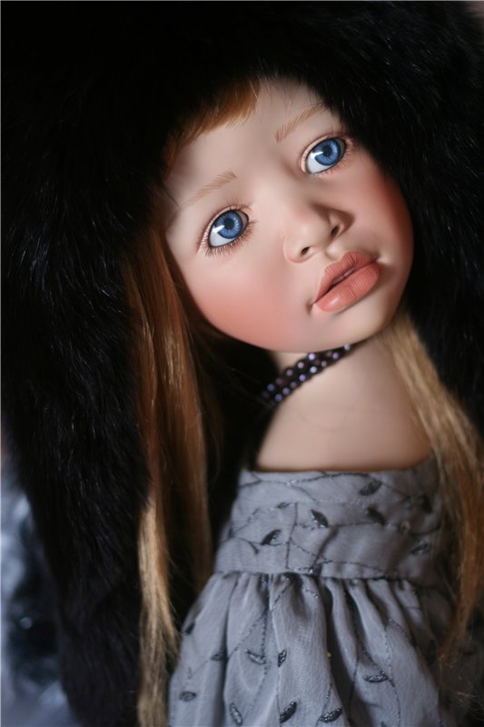 Чёрное или белое? Милли от Christine Orange