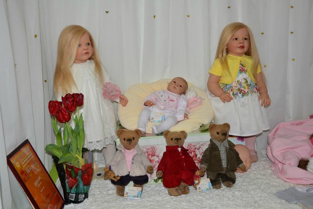Фото с выставки кукол на Тишинке - Moscow Fair 6.04.2014