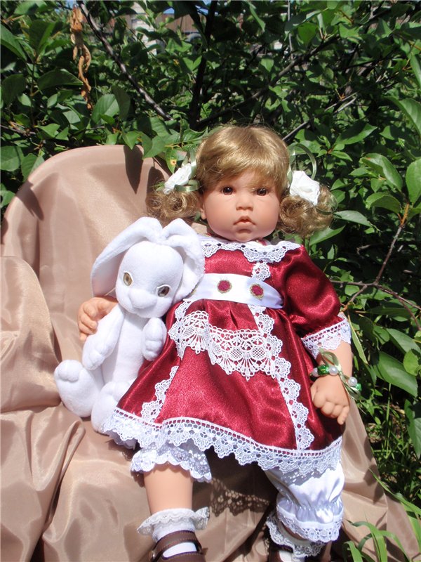 Маленькая и трогательная Манечка, волшебное превращение в принцессу