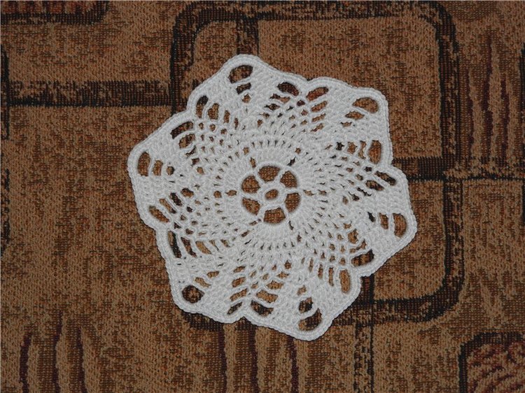 Коллекция вязаных салфеток или как же я люблю вязать. Часть 1