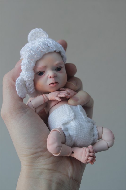 Пробный мэйк шарнирной куклы. Фото 18+