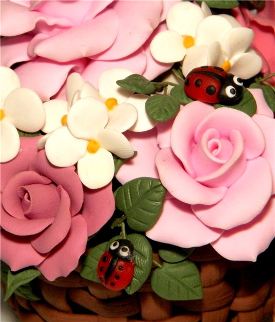 Мира и Виннушка. С наступающим 8 марта нас