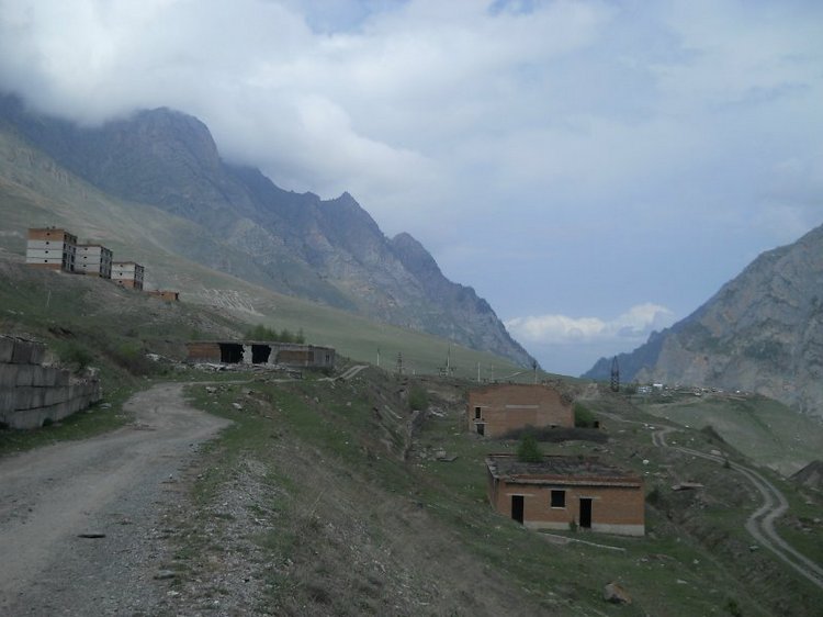 Кармадонское ущелье, Северная Осетия (фото 3)