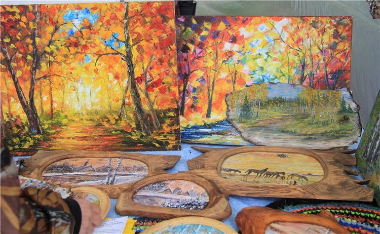 Троицкие гуляния у деревни Василёво, часть первая. Архитектурно-этнографический музей под открытым небом "Василёво"