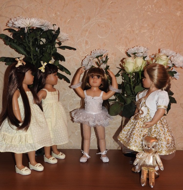 Утопая в цветах. Возвращение Lisbeth, Kidz'n'Cats