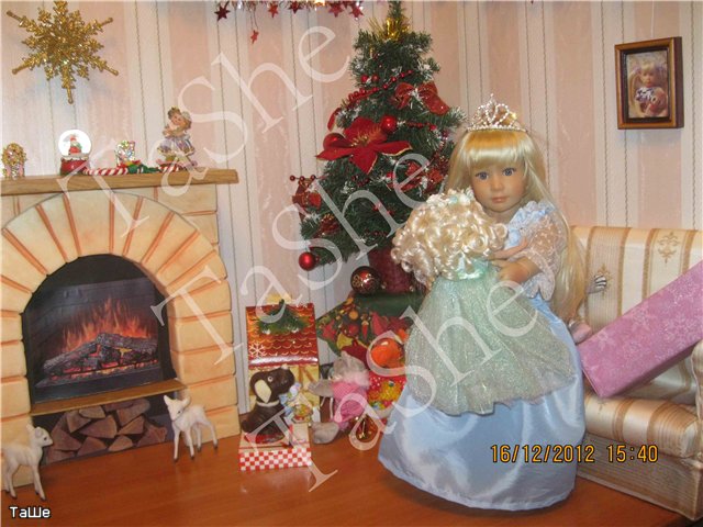 Нарядное платье для встречи Нового года (фото 2)