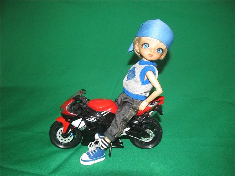 Tiny Delf 20 PETER - HATTER