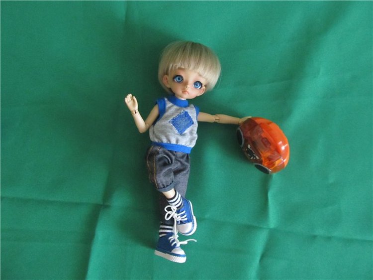 Tiny Delf 20 PETER - HATTER