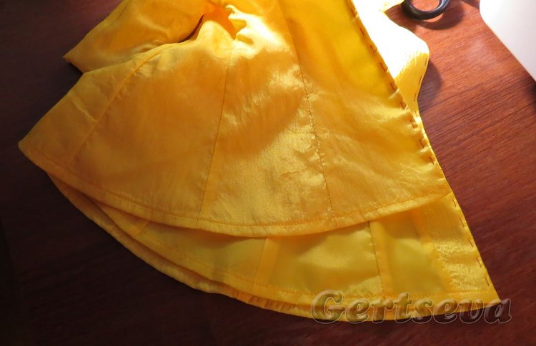 Мастер класс по пошиву плащика для куклы, выкройка