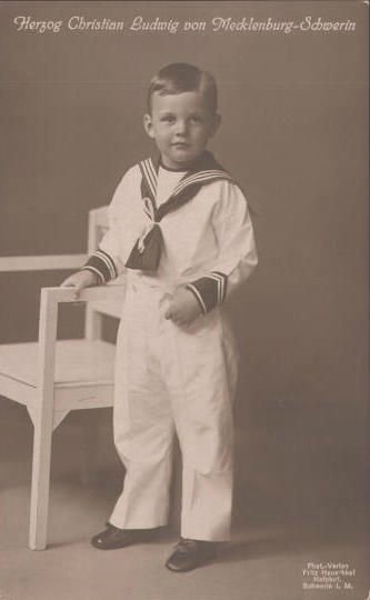 У матросов нет вопросов. В копилку идей для создания образов старинных кукол