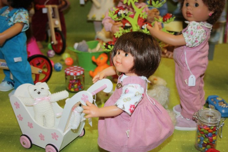 Летняя встреча коллекционеров в магазине Гюнзел, Голландия. Часть первая. Любителям Вихтелей посвящается