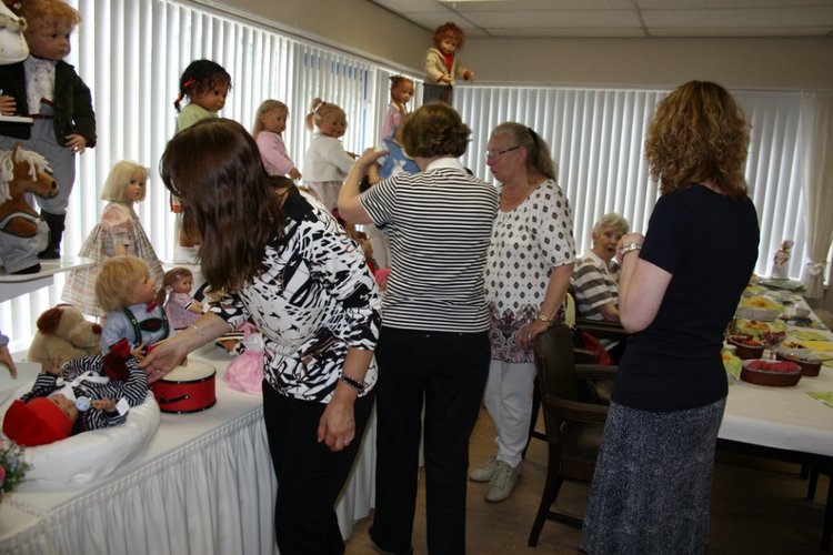 Летняя встреча коллекционеров в магазине Гюнзел, Голландия. Продолжение второй части. Куклы Hildegard Gunzel