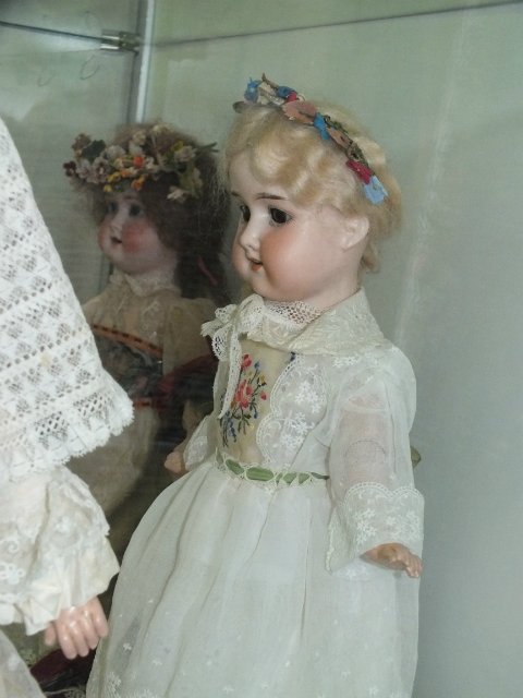 Выставка "Арт-Красноярск 2015" - куклы. Антикварный уголок