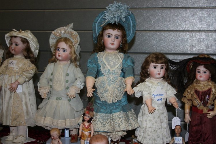 Выставка кукол, мишек тедди, кукольных домиков и миниатюры в Нидерландах 24-25 октября 2015 год. Четвертая часть | Бэйбики Выставка кукол, мишек тедди, кукольных домиков и миниатюры в Нидерландах 24-25 октября 2015 год. Четвертая часть