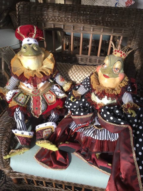 Волшебный мир Katherine collection - нет нет.. вам не кажется это действительно Олень - балерина и Гиппопотам манекенщица