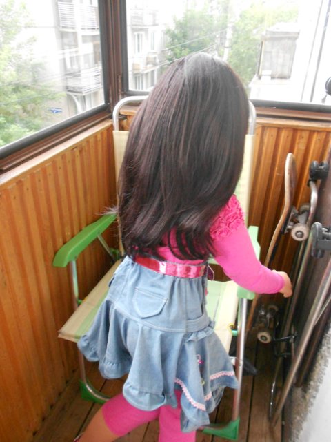 Во всех ты, милочка, паричках хороша