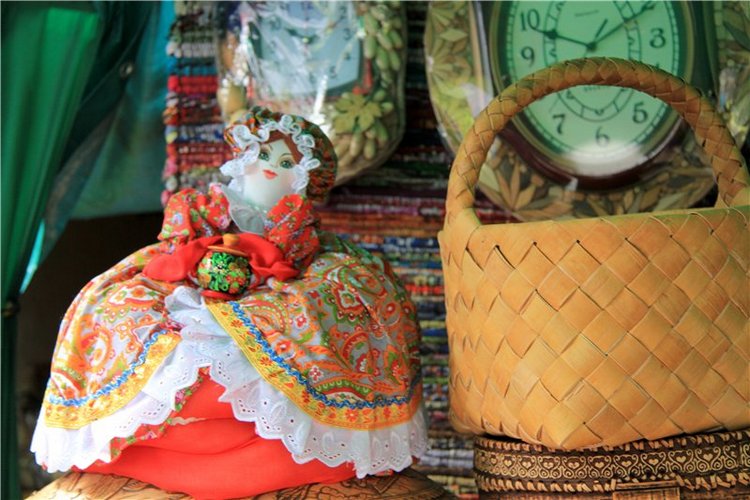 Троицкие гуляния у деревни Василёво, часть вторая. Архитектурно-этнографический музей под открытым небом "Василёво"