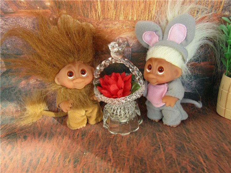 Когда я буду именинник, куплю я хвостик за полтинник. Мне продавец измерит рост и подберет по росту хвост