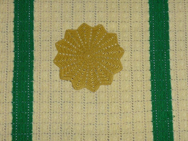 Абажуры из вязаных салфеток