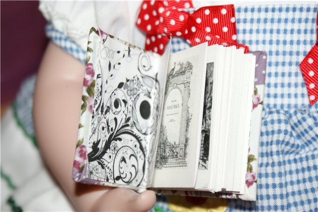 Книжка для малышки или "Почитай мне сказку..." (фото 3)