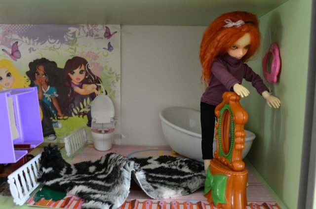 Операция ищем подарок! Fantasy Doll :Charlotte