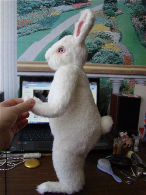 Белый кролик по мотивам рассказа об Алисе. Авторская кукла Кондрашовой Ирины
