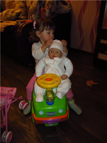 Мамочки играются,ведь вернуться в детство никогда не поздно. Игровые малыши Baby Annabell, Chu-Chu, Baby Born от Zapf