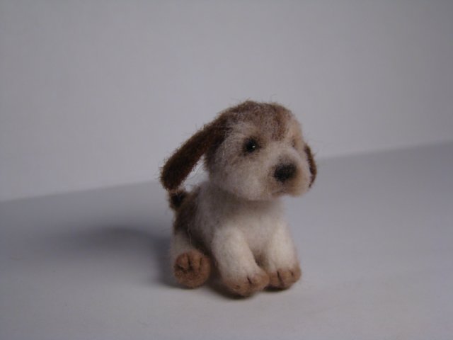 Щенок неизвестной породы. Авторская игрушка валянием из шерсти Ольги Чернухо (фото 5)