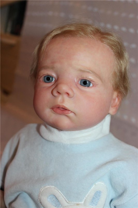 Мальчишка реборн Илюшка из молда Карлотта (фото 3)