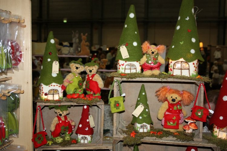 Выставка кукол, мишек тедди, кукольных домиков и миниатюры в Нидерландах 24-25 октября 2015 год. Часть пятая | Бэйбики Выставка кукол, мишек тедди, кукольных домиков и миниатюры в Нидерландах 24-25 октября 2015 год. Часть пятая