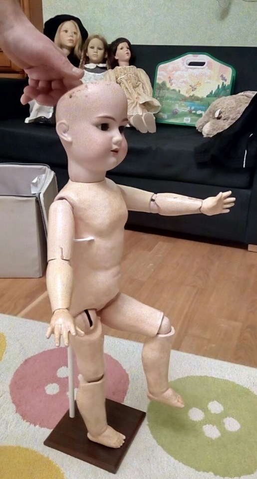 Перетяжка и небольшой ремонт антикварной A.Marseille