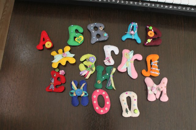 Фетровый алфавит - подарок своими руками для любимых детей | Бэйбики Фетровый алфавит - подарок своими руками для любимых детей