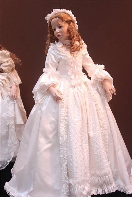 Hilderard Gunzel на выставке "Искусство куклы" в Гостином дворе