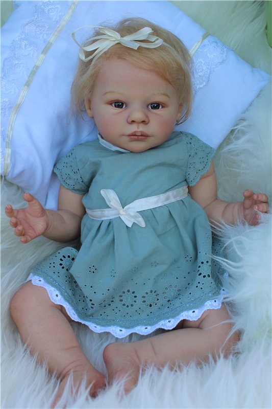 Моя малышка-реборн Эмилия (фото 3)