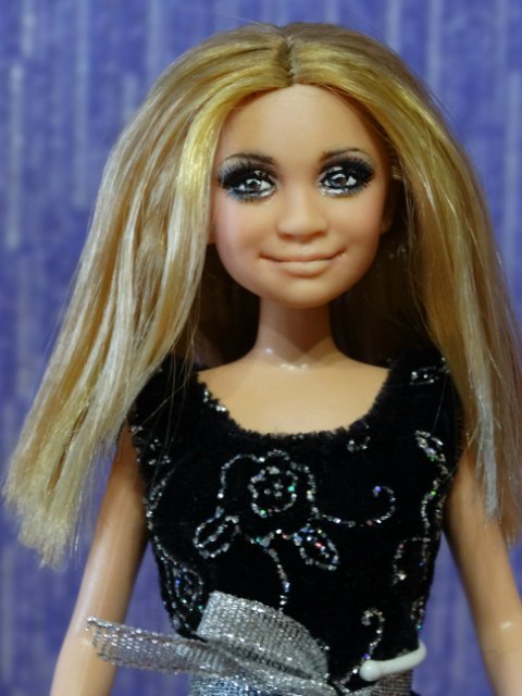 Вторая половина моей коллекции кукол Барби