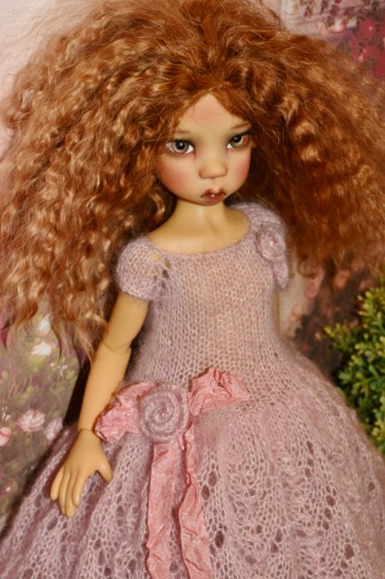 Весеннее настроение. Платья для кукол Kaye Wiggs