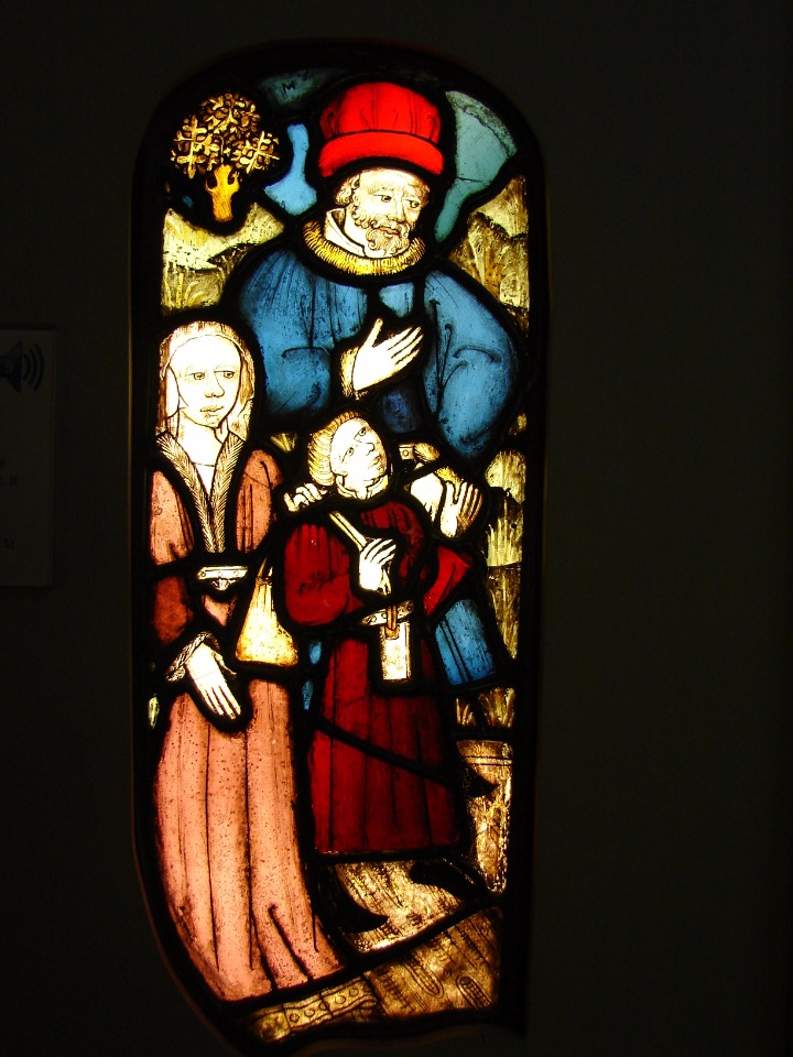 Витражи средних веков. Картины в стекле. Выставка витражей в Ely
