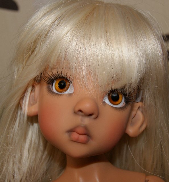 Карамель и сливки - две Лайлочки White Elf and Human Tan Kaye Wigs (фото 6)