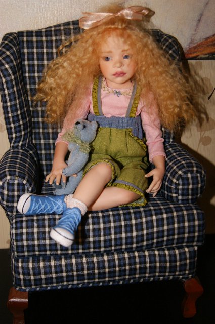 Dale Zentner - OOAK характерная куколка на диванчике