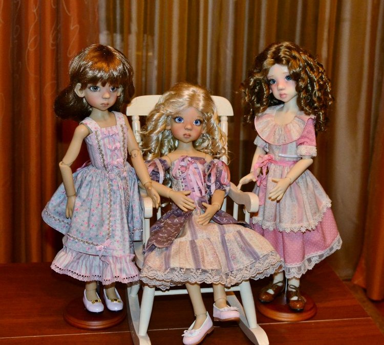 Платья для девчонок. Layla & Layla & Larissa Kaye Wiggs