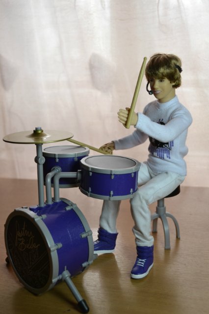 Приглашаю на концерт Джастина Бибера (шарнирная кукла Jastin Bieber) | Бэйбики Приглашаю на концерт Джастина Бибера (шарнирная кукла Jastin Bieber) (фото 8)